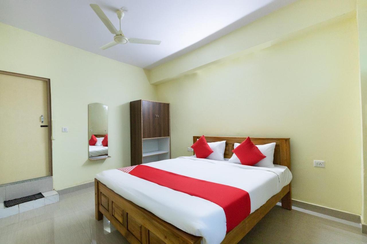 Oyo Kalpataru Lodge Hunsur Exterior foto